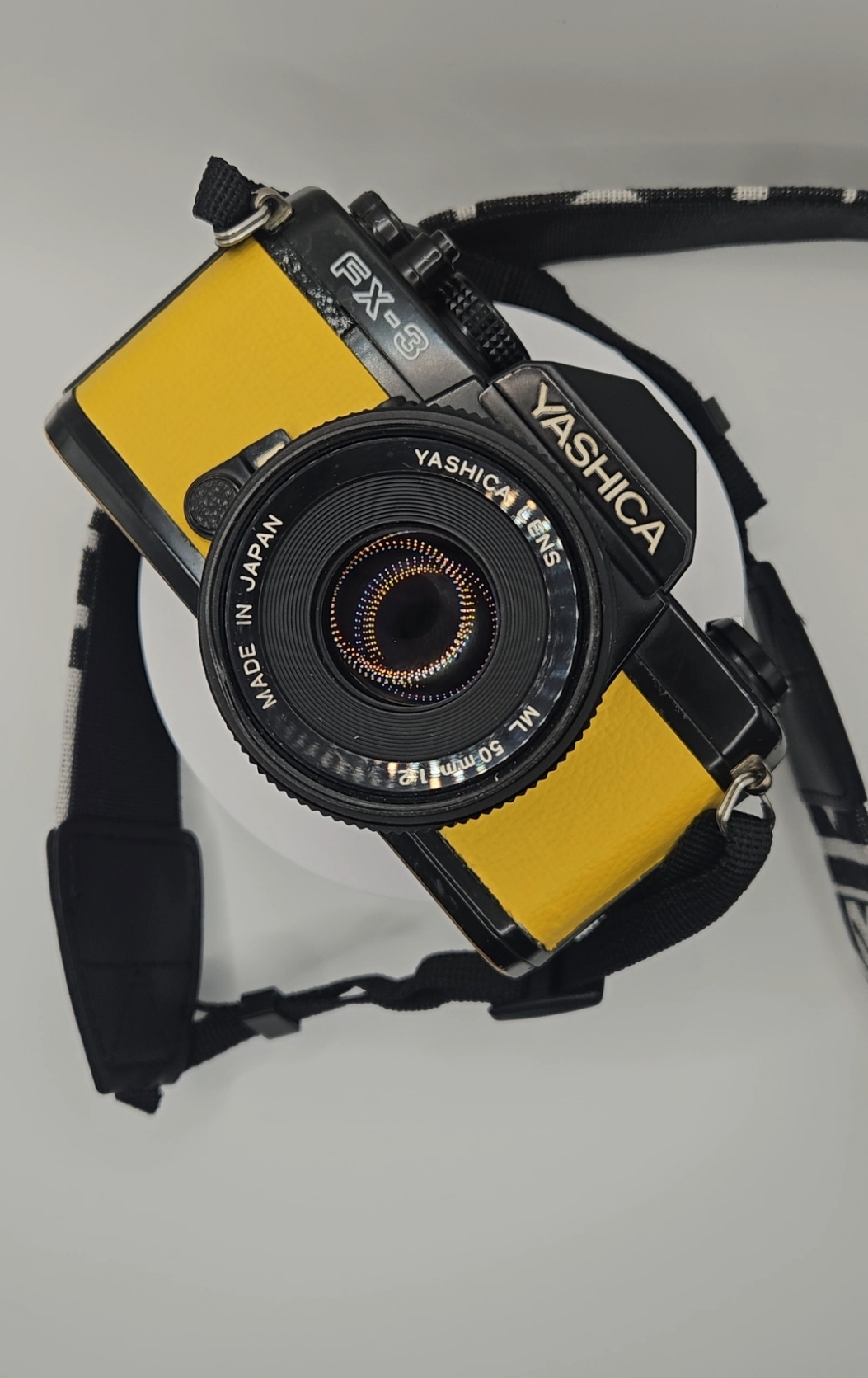 Cámara Yashica FX-3 - Imagen 3