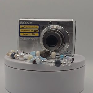 Sony cybershot DSC-S750