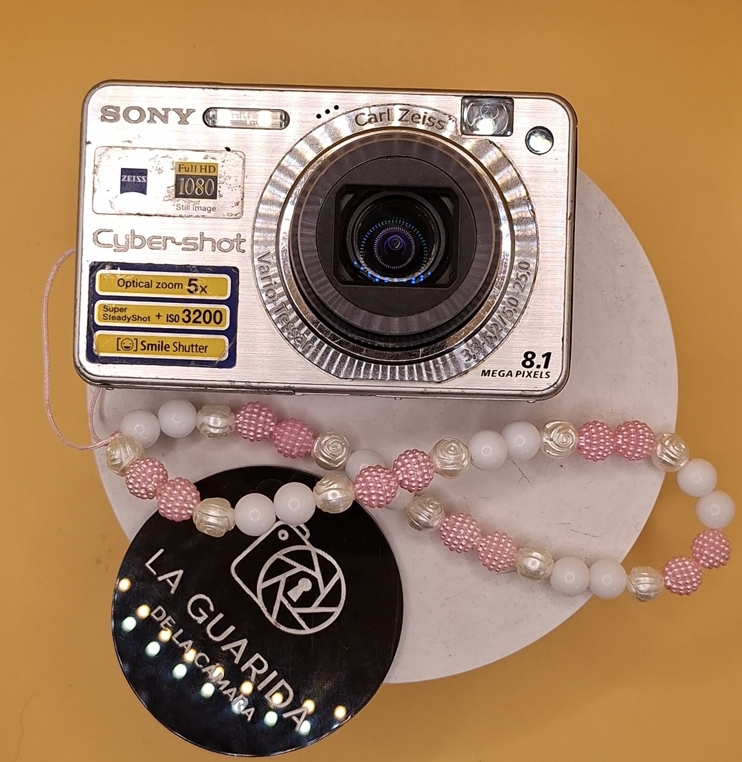 Sony Cyber-shot DSC-W150