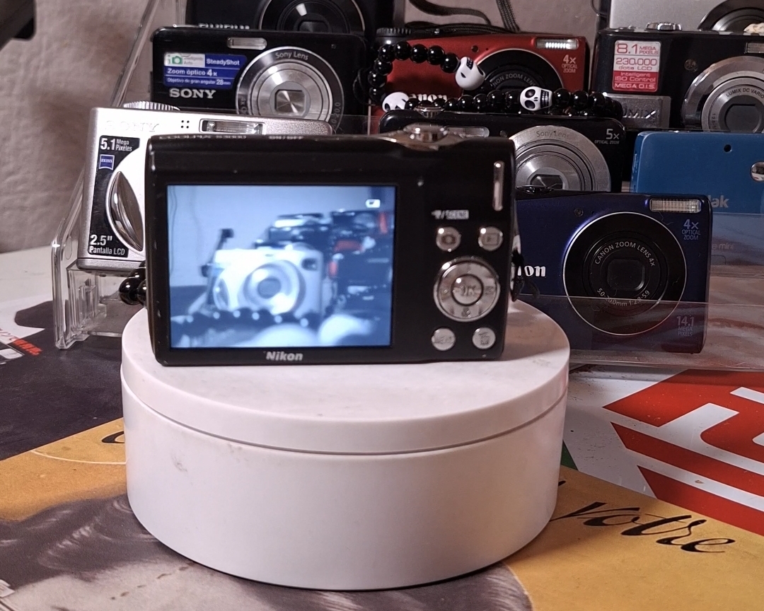 Nikon Coolpix S3000 - Imagen 2