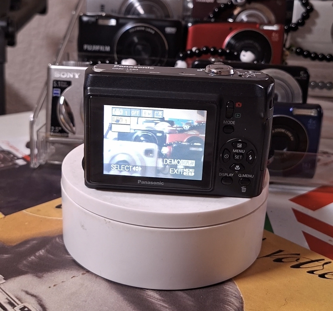Lumix LS80 - Imagen 2
